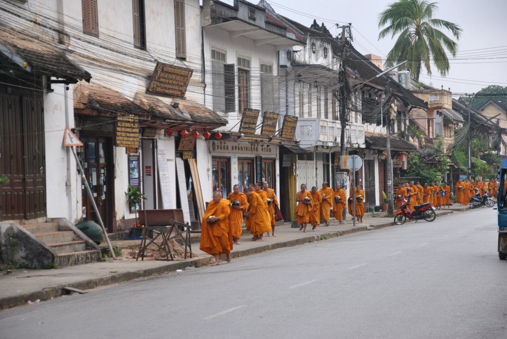 Luang Prabang - Moines