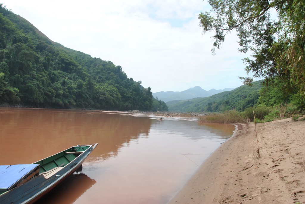 Vers Muang Khua